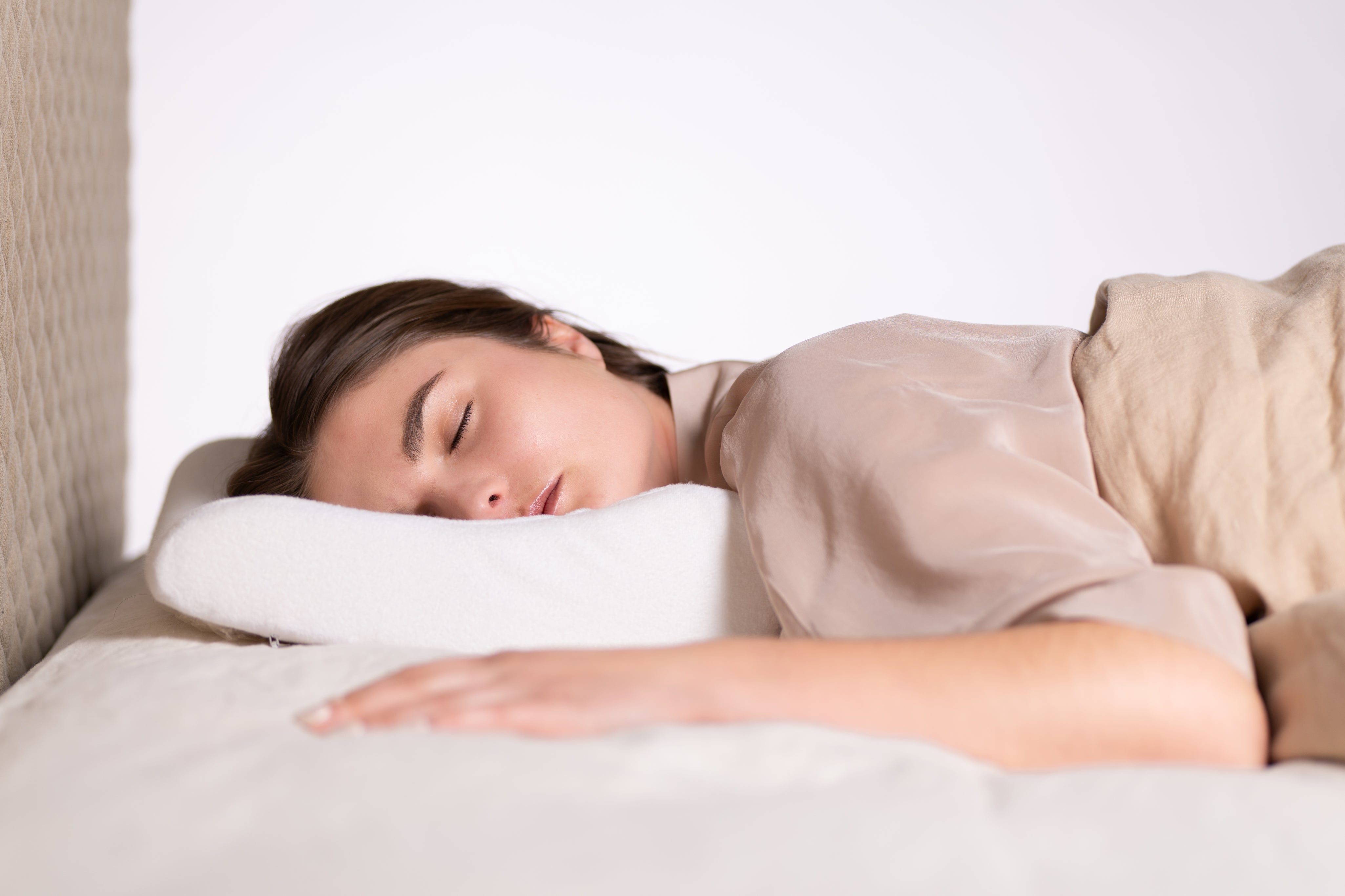 Front Sleeper
